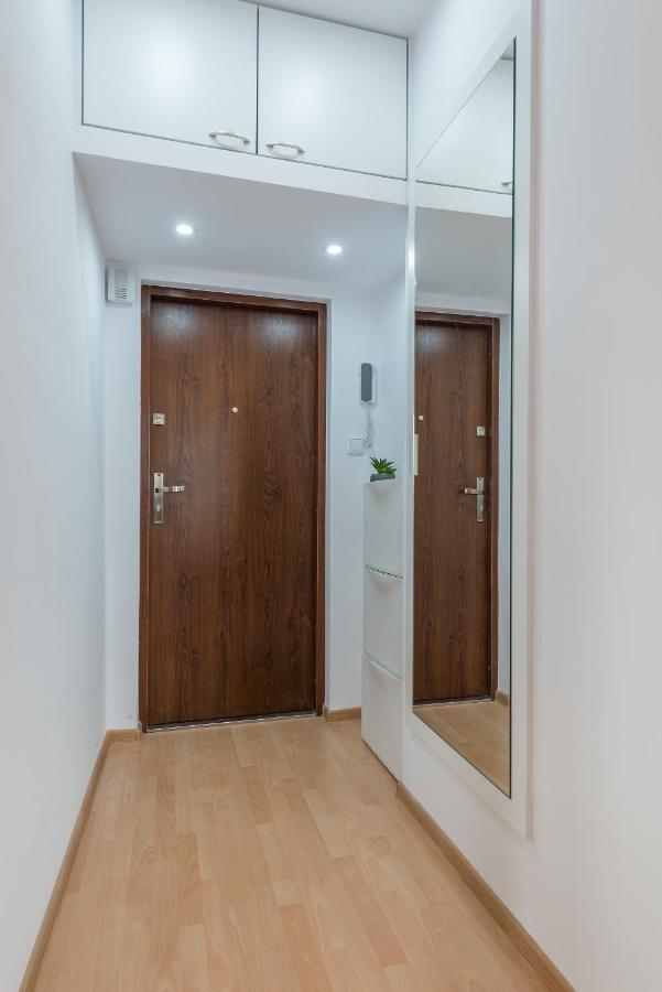 Szczesliwice Ochota P&O Serviced Apartments وارسو المظهر الخارجي الصورة